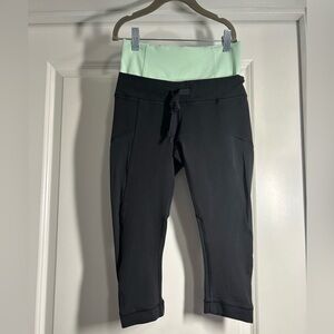 Lululemon Black and Mint Green Leggings-No size tag-4